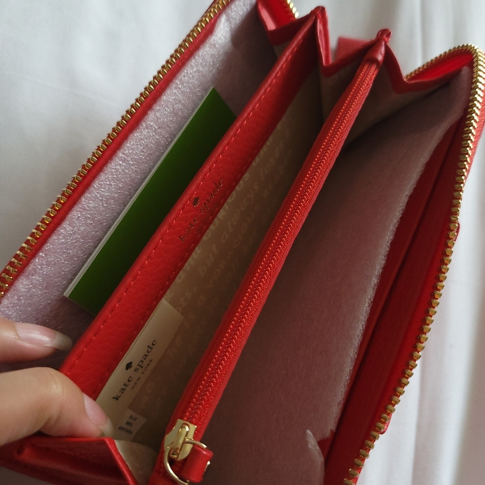 Kate Spade ♠️  Wallet - Picture 7 of 11